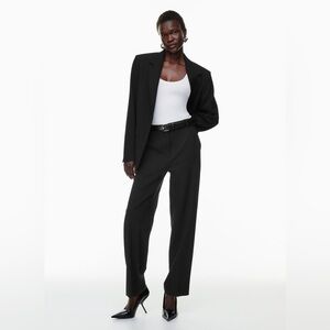 Aritzia Babaton Agency Pant - Italian twill - Black